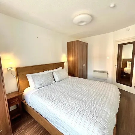 Quiet, Luxury In Dublin. شقة دبلن