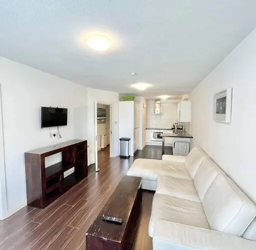 Quiet, Luxury In Dublin. * 더블린