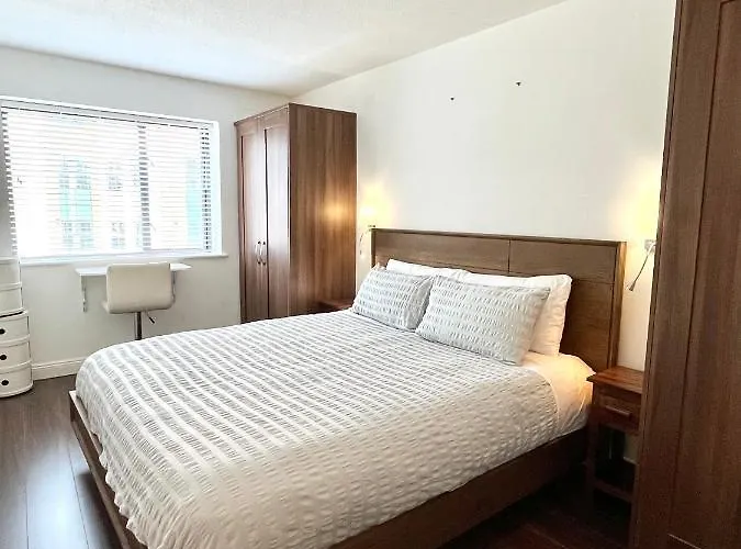 Apartment Quiet, Luxury In Dublin. *